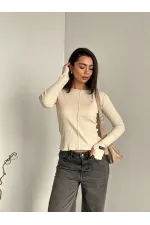 Лонгслів жіночий з декоративними швами