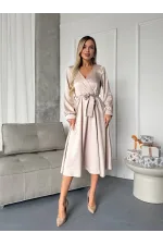 Шовкова сукня на запах