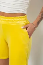 Шорти жіночі однотонні велюрові, колір жовтий