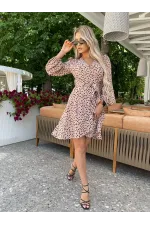 Сукня на запах з поясом