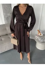 Шовкова сукня на запах